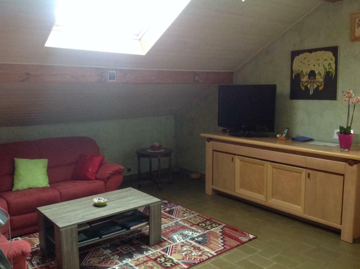 La Sapotine Apartment Etrembieres Luaran gambar